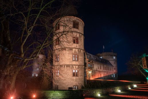 Die illuminierte Wewelsburg zur winterlichen Jahreszeit